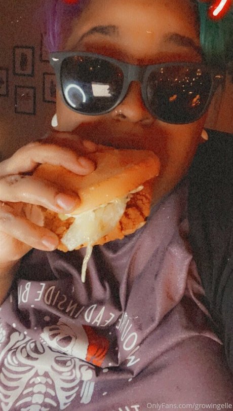 lesbian fingering onlyfans free sexy pic