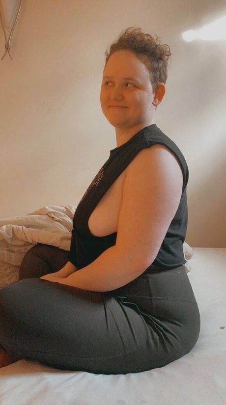 college girl onlyfans free pictures