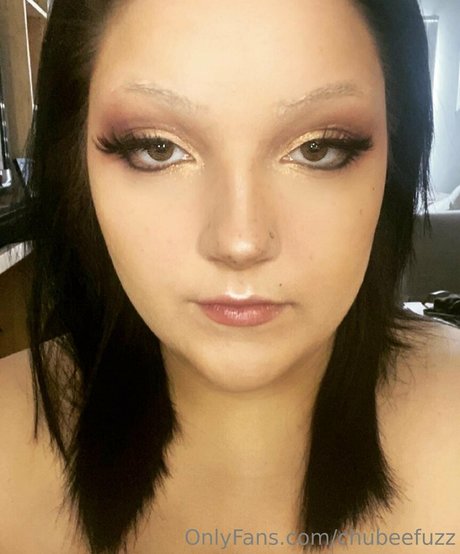 female popular onlyfans pornographic photos