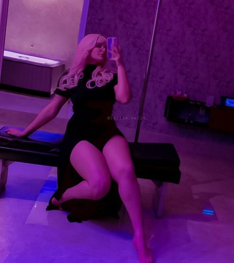 asian girlfriend onlyfans exclusive images