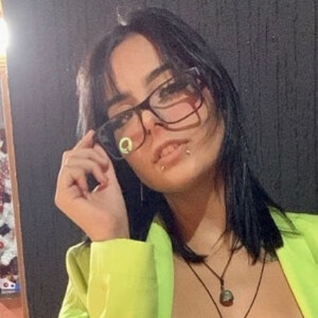 Lais Rodrigues pornstar adult img