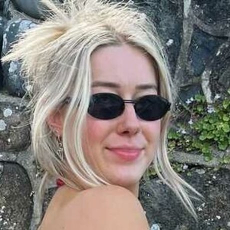 Samantha Pinder pornstar nude picture