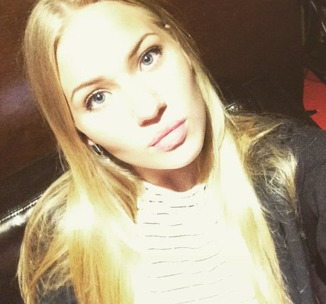 Anja Nissen model art archive