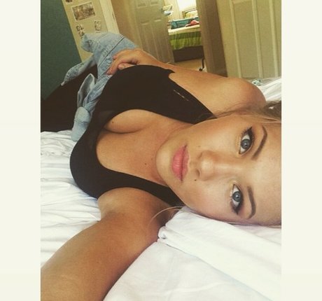 Anja Nissen star sex picture