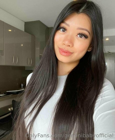 busty mom onlyfans art porn picture