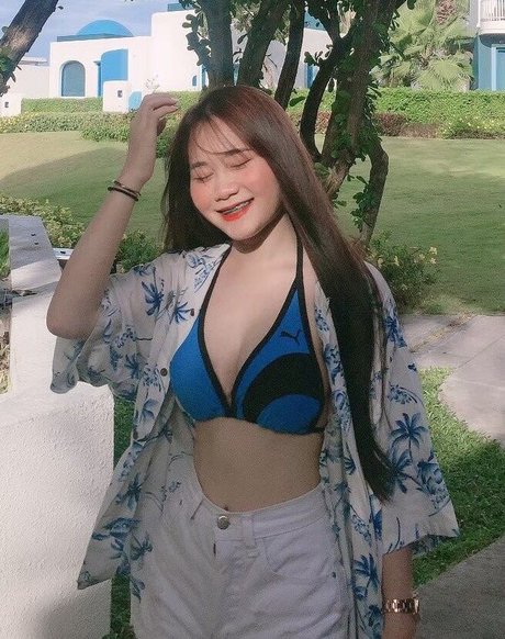 Accpeachyy hd pornstar galleries