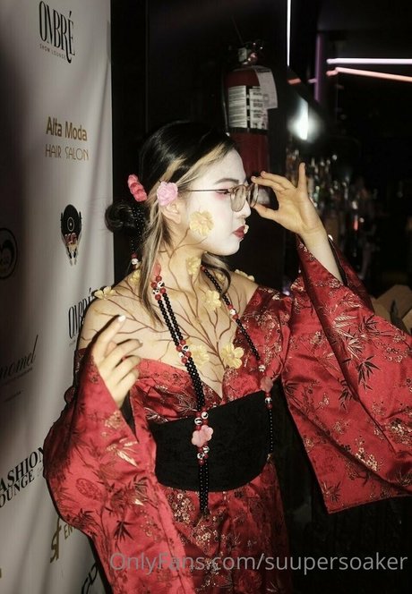 suupersoaker adult model image