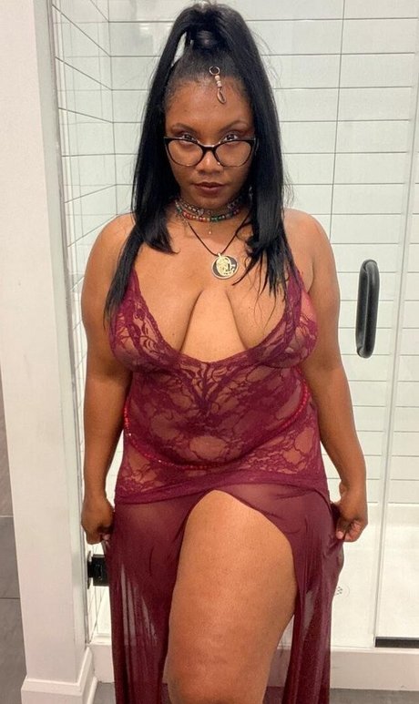 Fearlessaura model top gallery