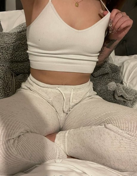 creamycaitlin exclusive model images