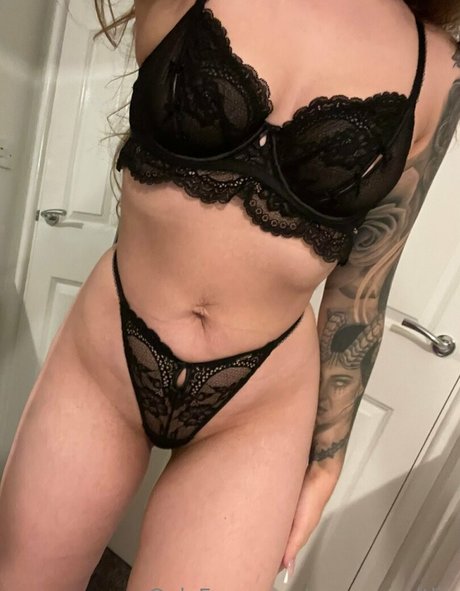 milf strip onlyfans beautiful naked galleries