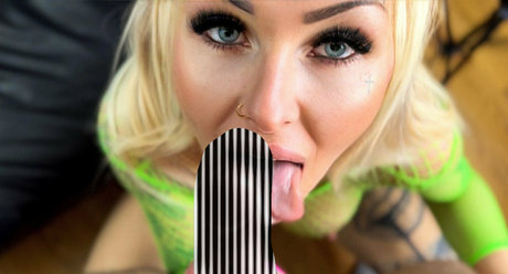 kfoxdd model top galleries