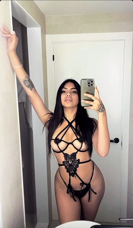 Abi Anze free pornstar photos