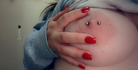 kyjellyyo model porn pics