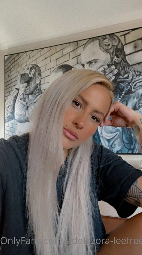 adelezora leefree perfect model image