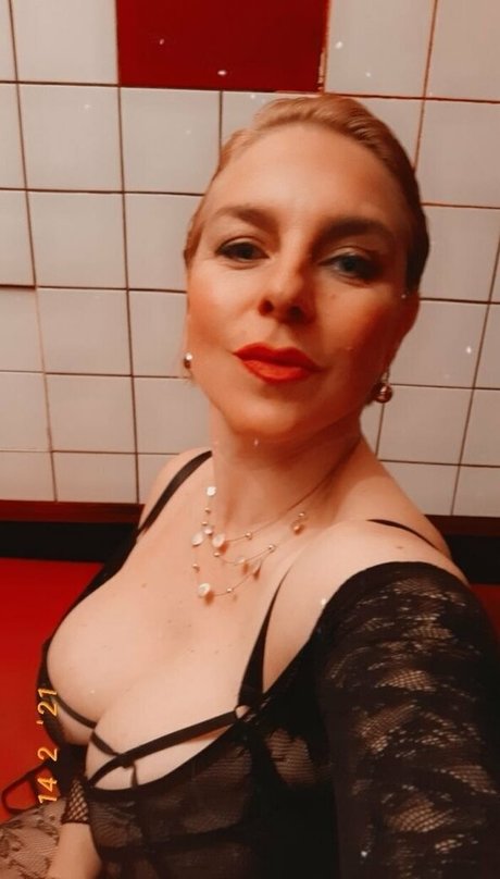 feet tease onlyfans nice pics