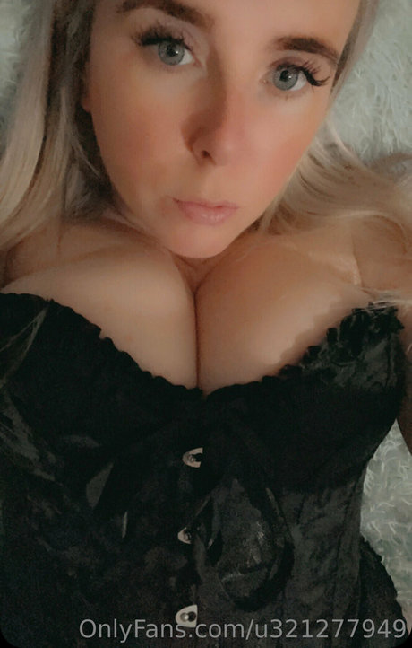 smilelaughshine adult model pictures