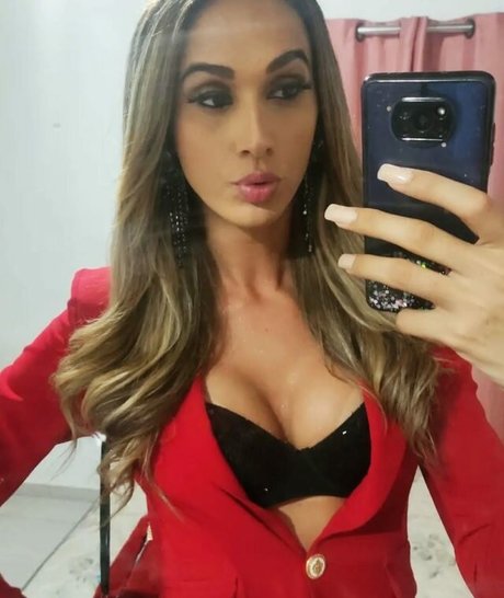Nathalia Bahls sexy actress gallery