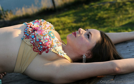 milf strip onlyfans hot sexy pictures