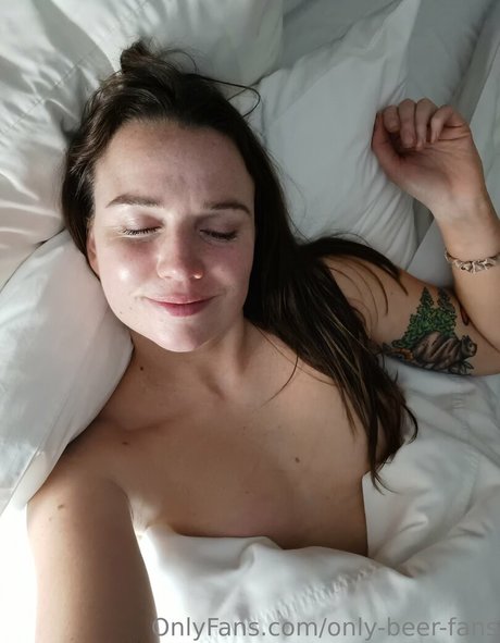 curvy shemale onlyfans porno pics