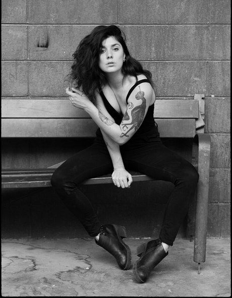 young onlyfans free porn galleries