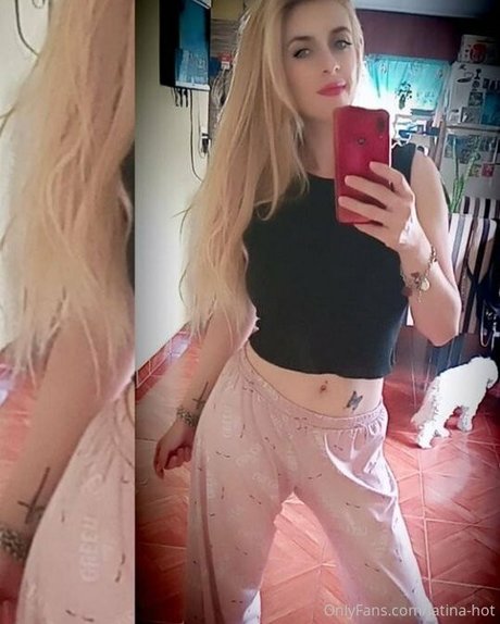 thedevilhot model naked photo