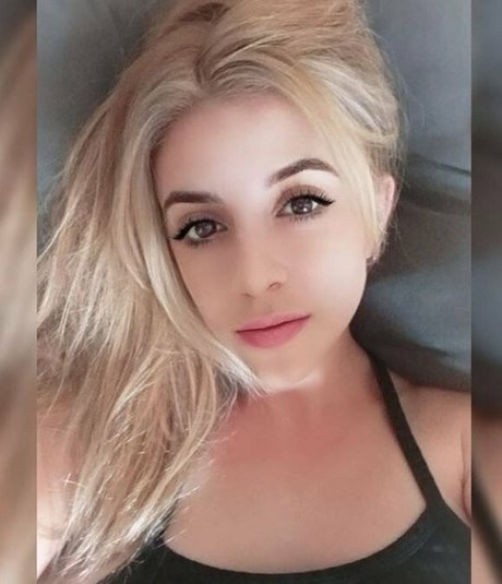 thedevilhot nice actress galleries