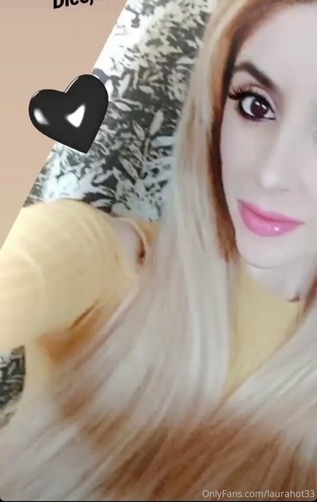 blonde shemale onlyfans top img