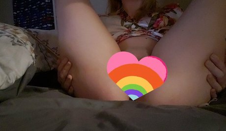 honey girl high quality model photos