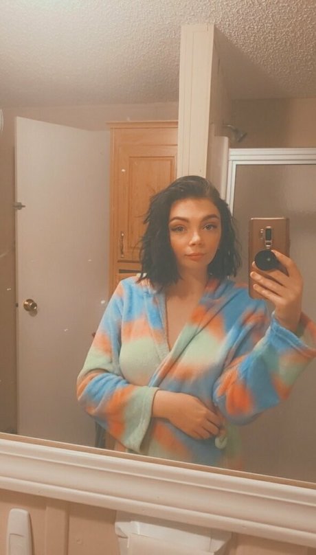 honey girl star adult pic