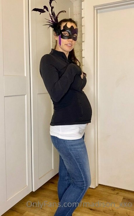 mirror onlyfans top pics