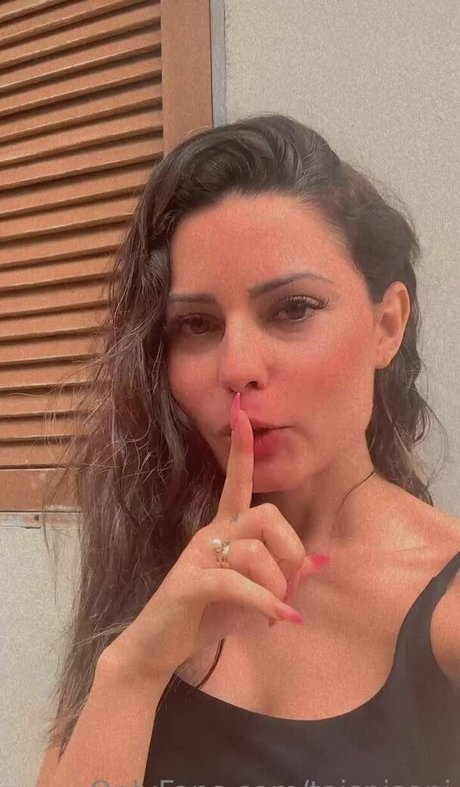 Tais Pisoni xxx actress pics