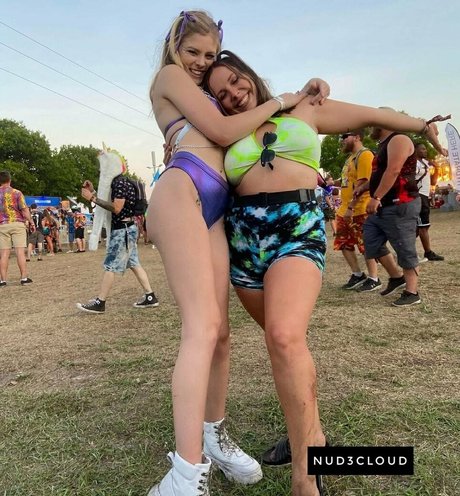 curvy nude onlyfans sexy pics