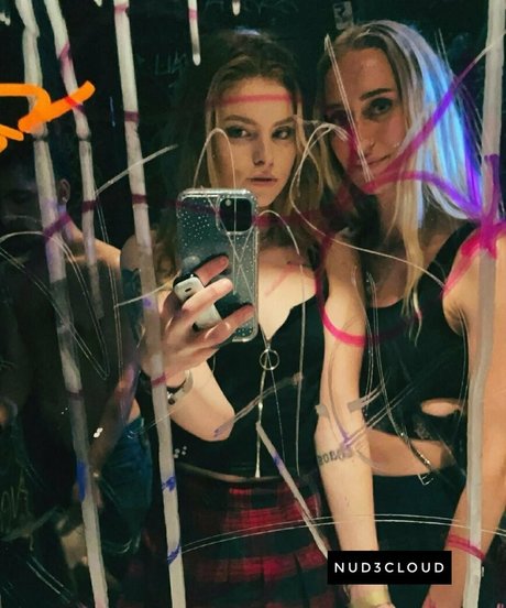 Chloe Mettenbrink model nudes gallery