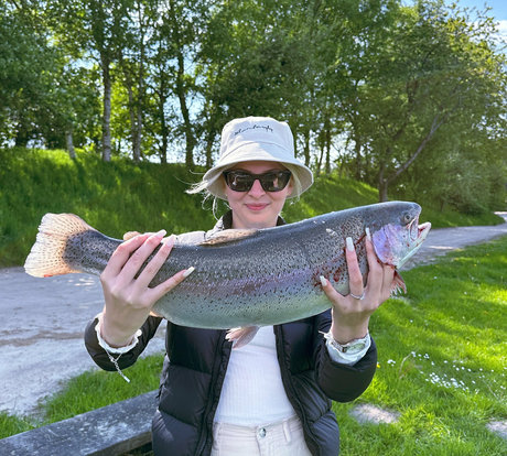 latina shemale onlyfans pornographic picture