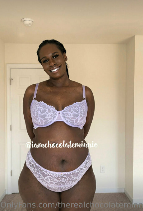 therealchocolateminnie nudes actress picture