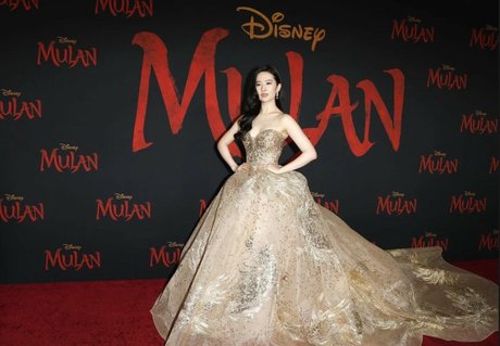 Liu Yifei model beautiful gallery