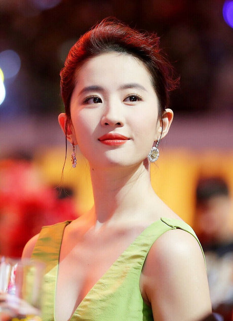Liu Yifei star best pics