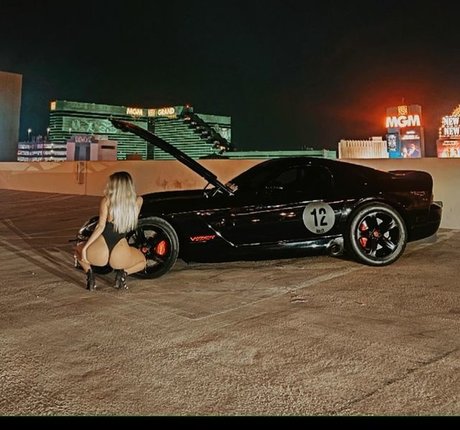 Linds Linds pornographic star pics