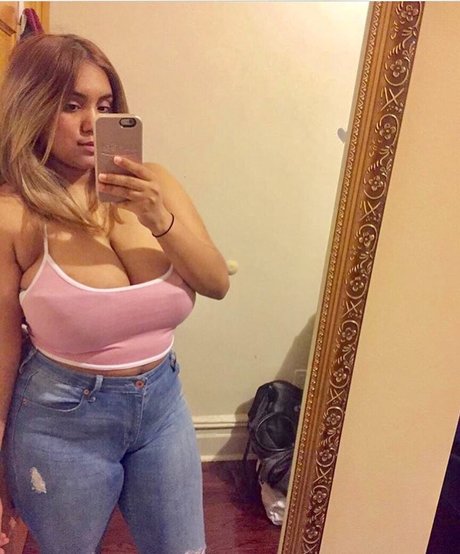 mynamesydalia nude pornstar photo