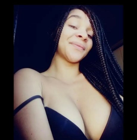 Lua Sophia star art pic