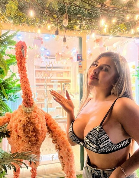 jennifer misha hd star pics