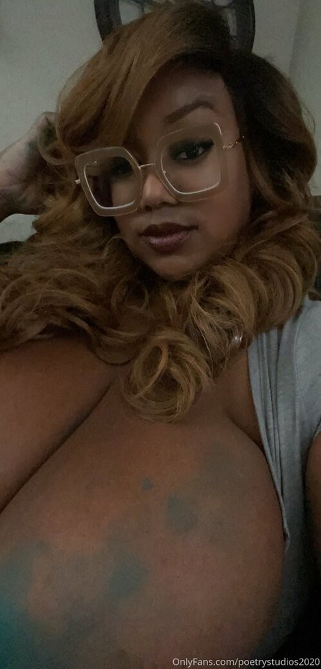 asian shemale onlyfans free nude archive