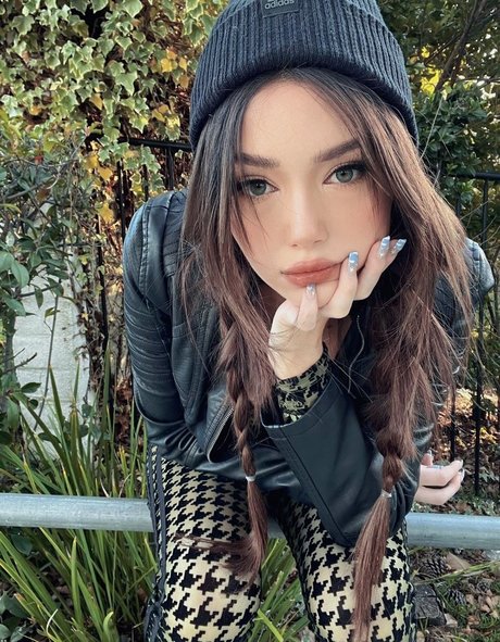 JenaUrf nude pornstar img