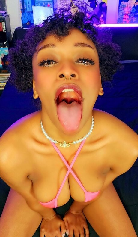 Milkymagexxx pretty model image