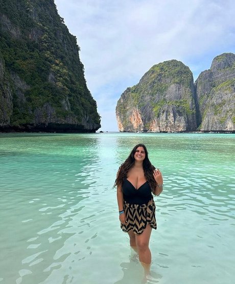 Coral Hagag star best gallery