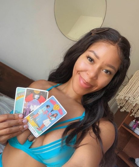 Cherry Latto star art photo