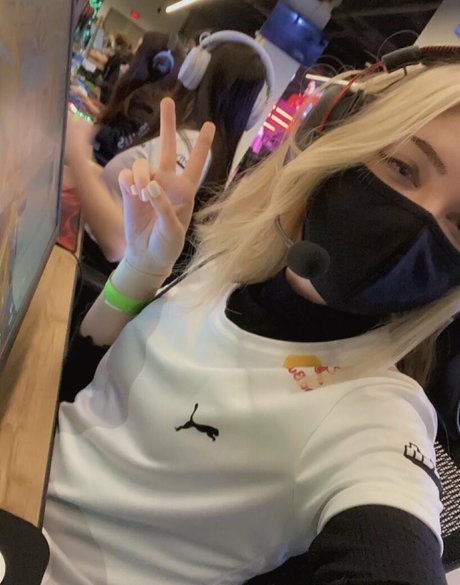 off grid onlyfans sexy xxx pictures