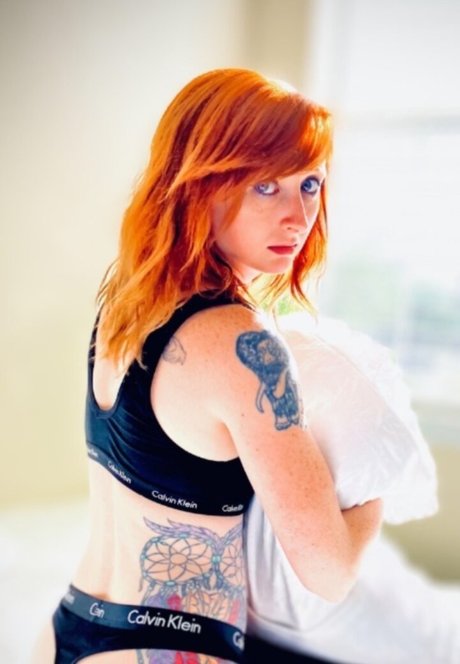 Hollyjaye naked star img