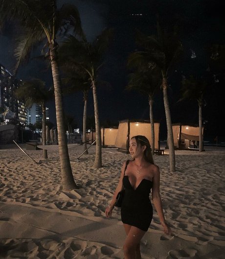 asian top onlyfans porn photos