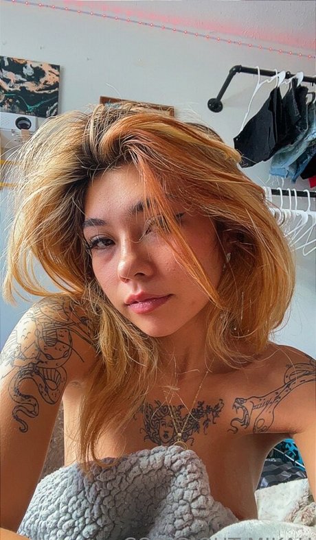 mikahvip free model img